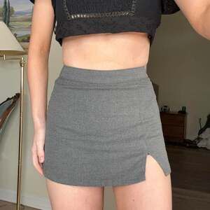 Hollister Ultra High-Rise Skort Mini Skirt with Slit